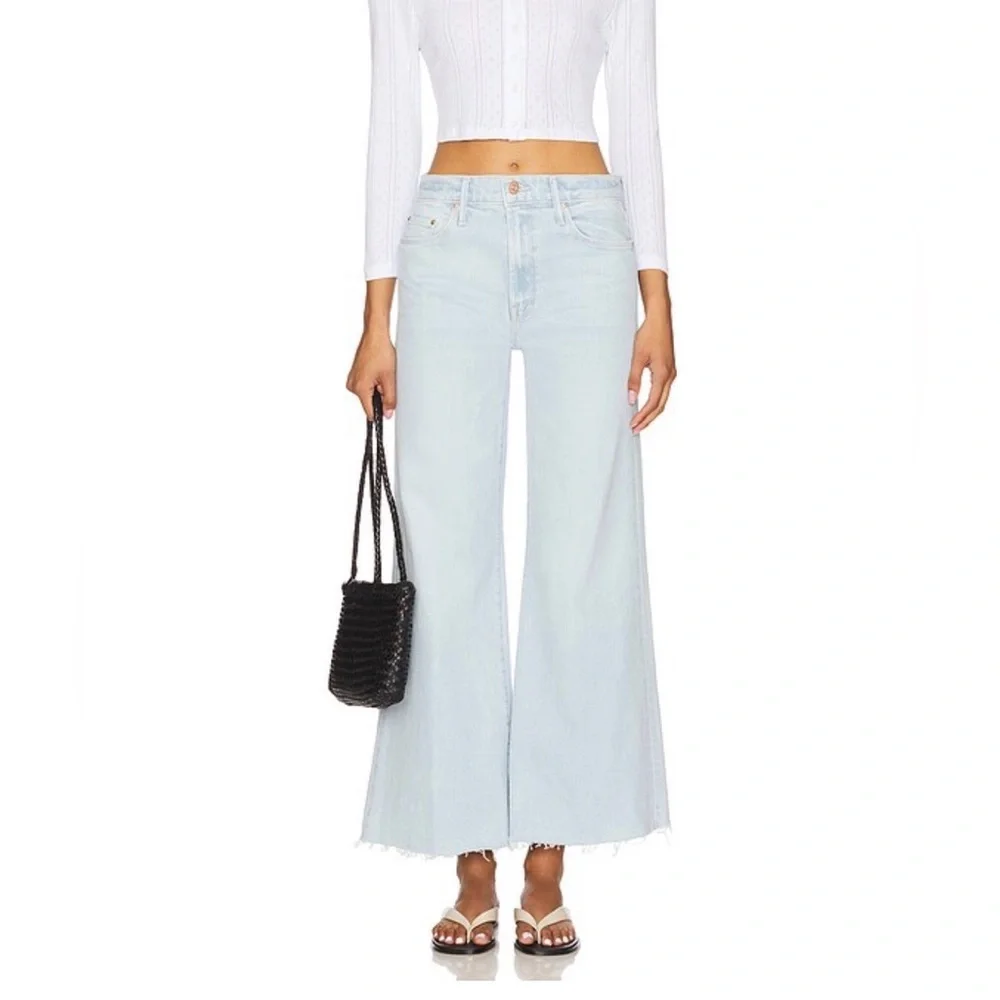Mother The Twister Ankle Fray Jeans in Cowabunga - Picture 2 of 10